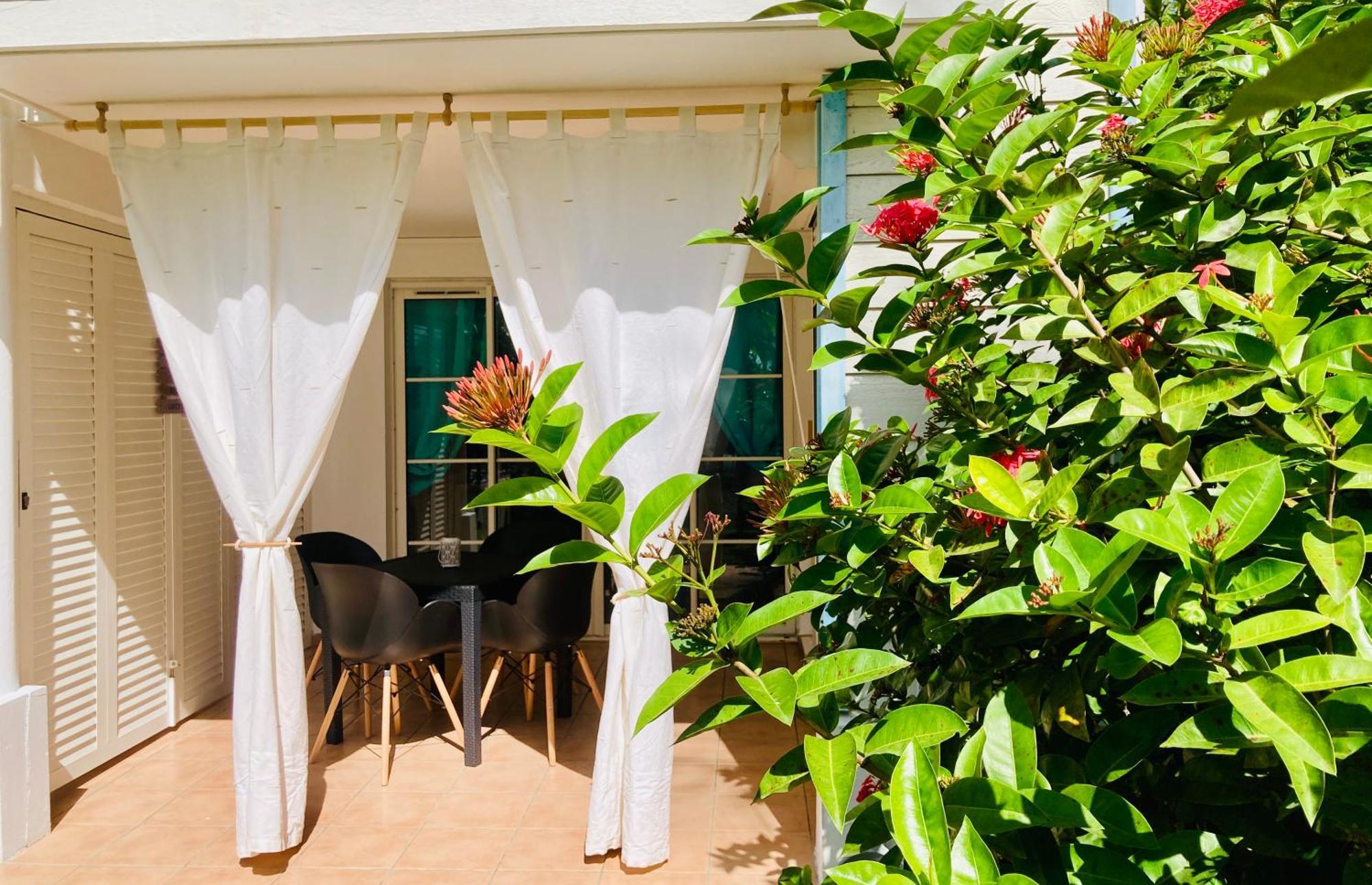 Tikazadaph, Pour Un Sejour De Charme, Romantique & Exotique, 97180 Sainte-Anne Ngoại thất bức ảnh
